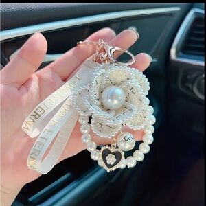 Camellia Faux Pearl Beaded Keychain